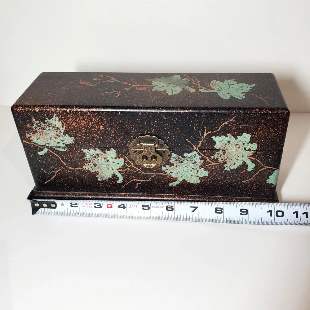 The Unbranded Brand this handpainted